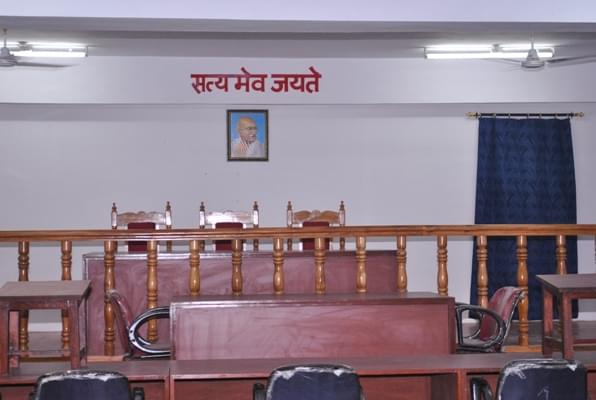 Babu Banarasi Das University, School Of Legal Studies Lucknow Campus photo 2